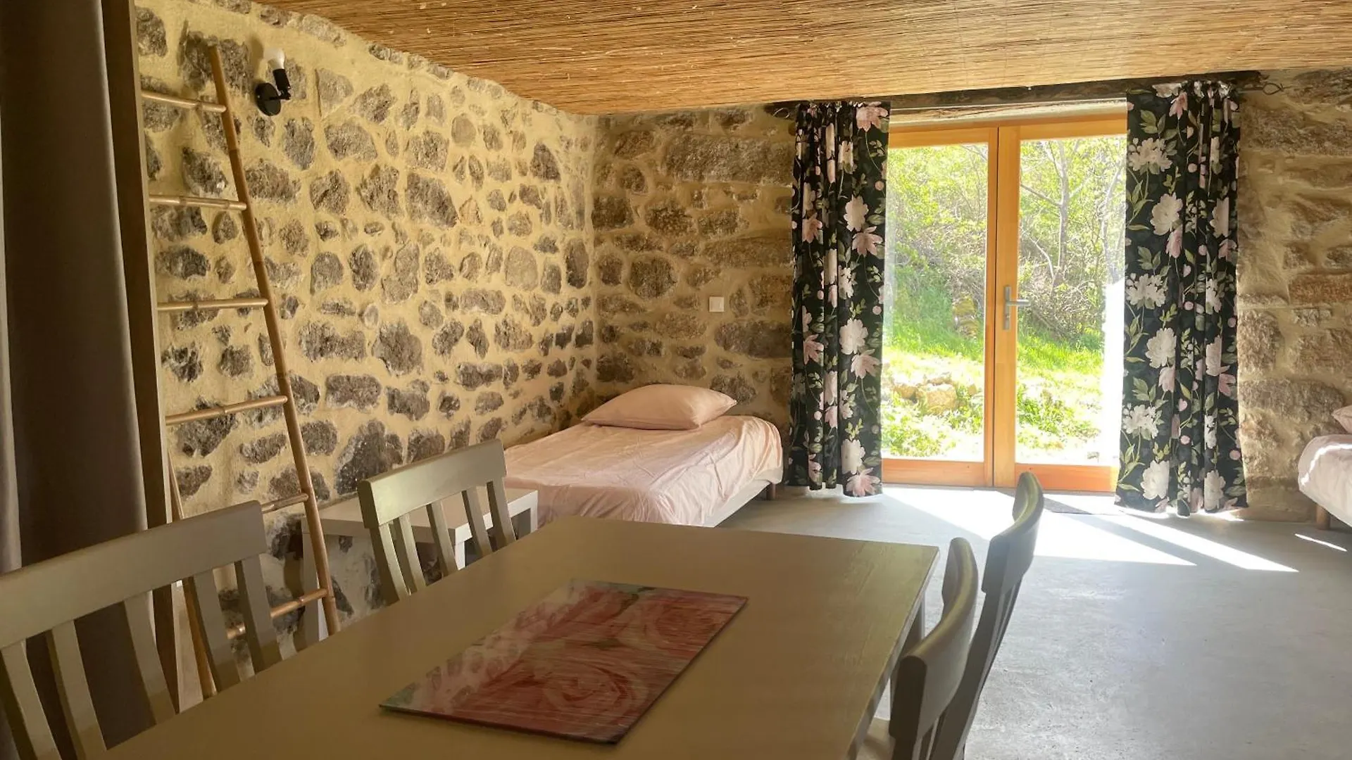 Malaurier La Beatitude B&B